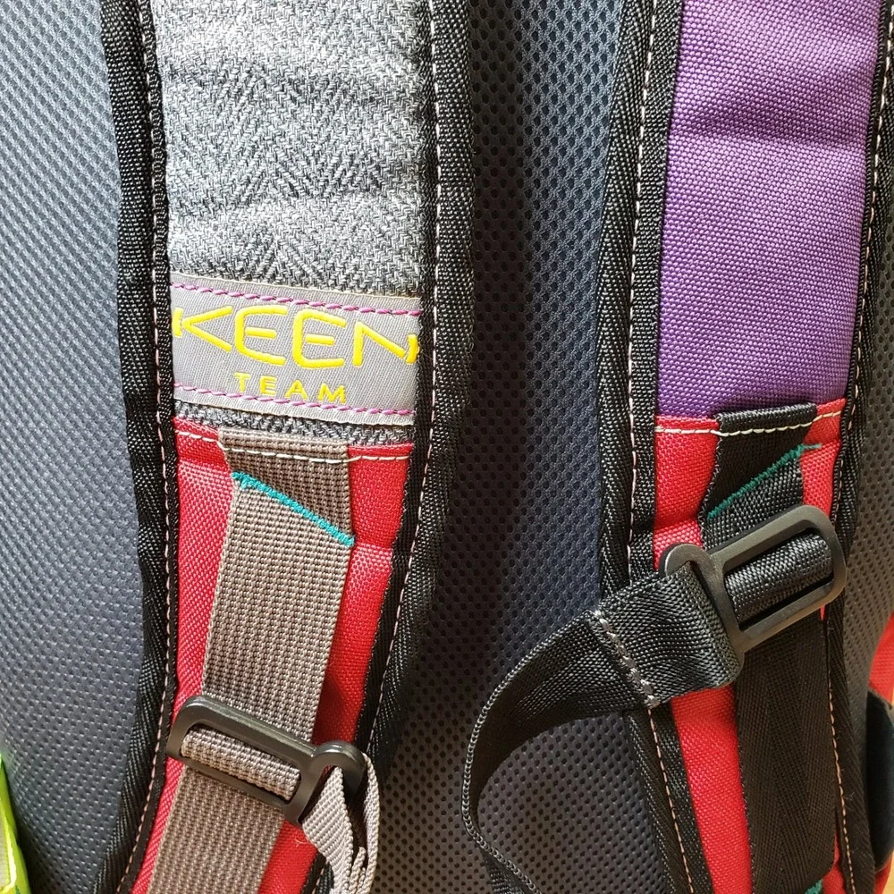 Keen Hiking Backpack 2020 Glenden Beach Launch Graphic Live Monumental Colorful